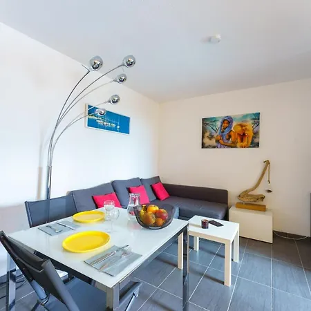 Oldeto - Appt Climatise Avec Piscine Partagee Apartment Bandol