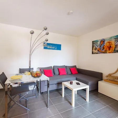 Oldeto - Appt Climatise Avec Piscine Partagee * Bandol